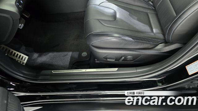 Hyundai AVANTE 2025 — photo 30