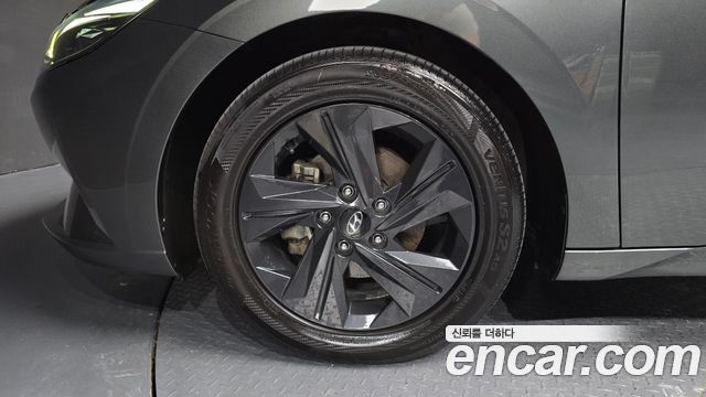 Hyundai AVANTE 2021 — photo 5