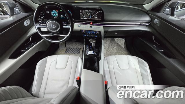 Hyundai AVANTE 2021 — photo 10