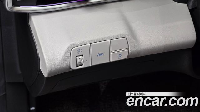 Hyundai AVANTE 2021 — photo 20