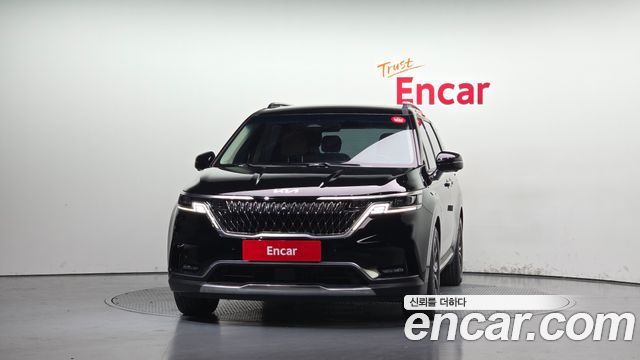 Kia Canival 2023 — photo 3
