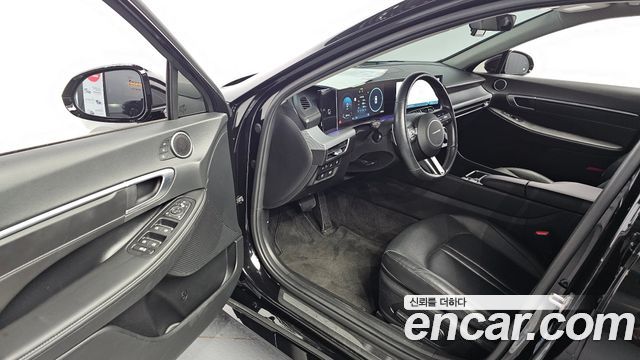 Hyundai Sonata 2024 — photo 17