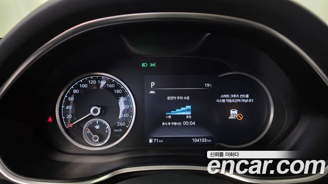 Genesis G80 2021 — photo 11