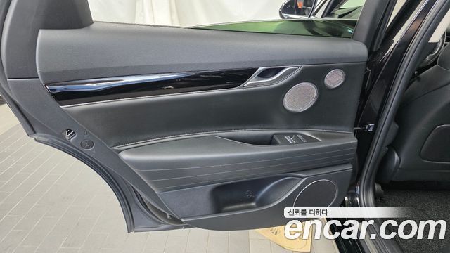 Genesis G80 2021 — photo 15
