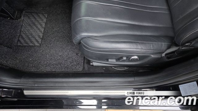 Genesis G80 2021 — photo 31