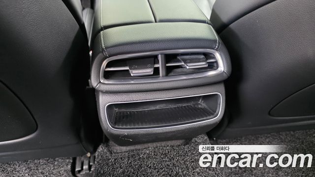 Genesis G80 2021 — photo 32