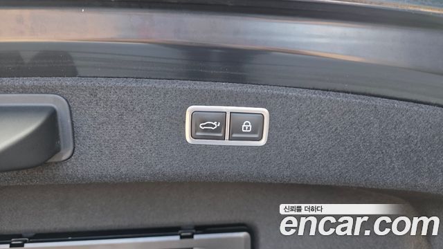 Genesis G80 2021 — photo 35