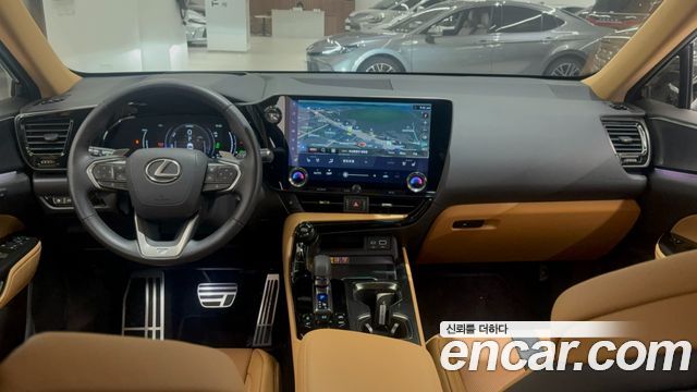 Lexus NX 2025 — photo 7