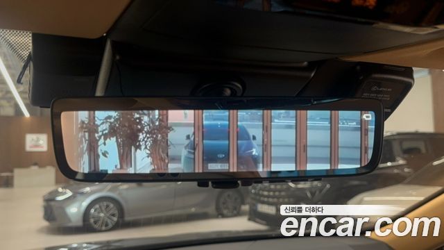 Lexus NX 2025 — photo 14