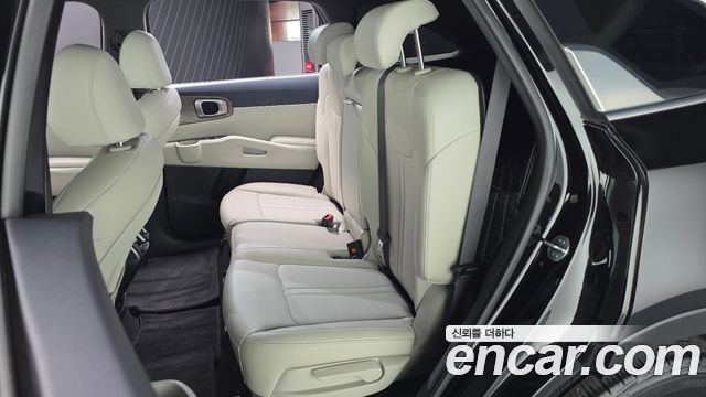 Kia Sorento 2022 — photo 16