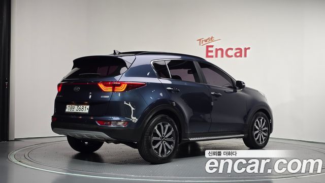 Kia Sportage 2017 — photo 2