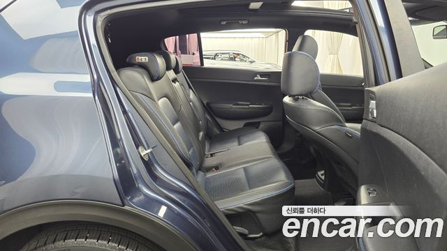 Kia Sportage 2017 — photo 17