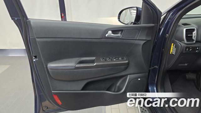 Kia Sportage 2017 — photo 14