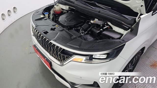 Kia Canival 2023 — photo 6