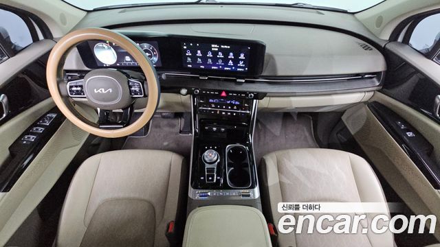 Kia Canival 2023 — photo 10
