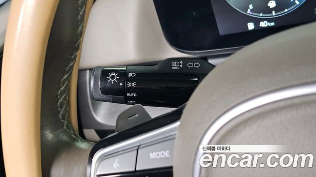 Kia Canival 2023 — photo 22