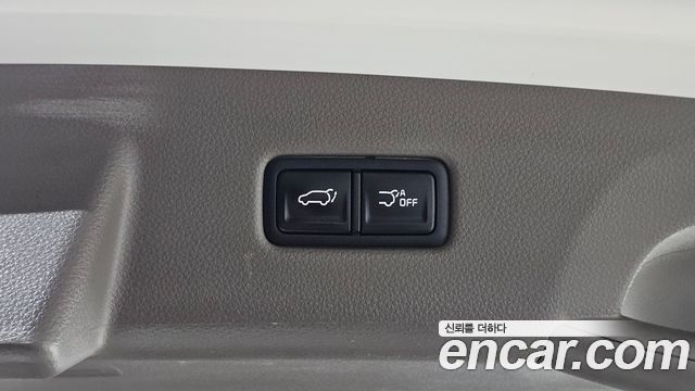 Kia Canival 2023 — photo 34