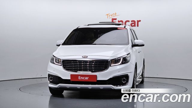 Kia Canival 2016 — photo 3