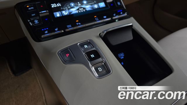 Hyundai Grandeur 2023 — photo 12