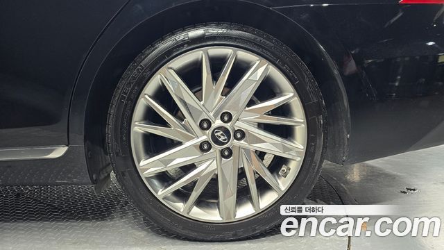 Hyundai Grandeur 2023 — photo 7