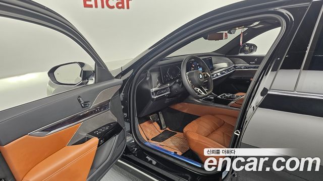 BMW 7-Series 2026 — photo 13