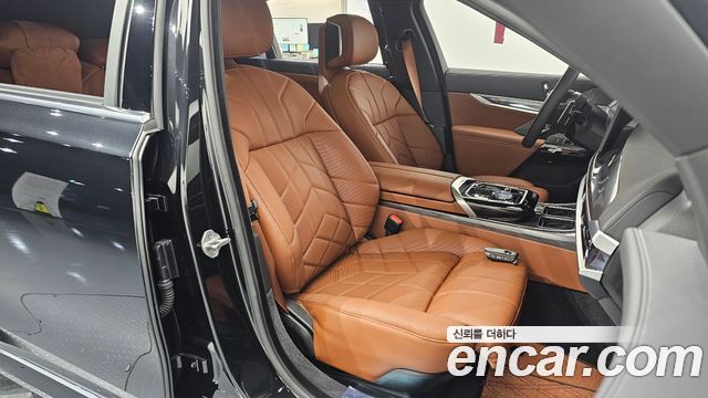 BMW 7-Series 2026 — photo 18