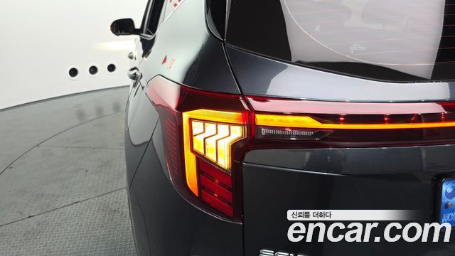 Kia Seltos 2024 — photo 9