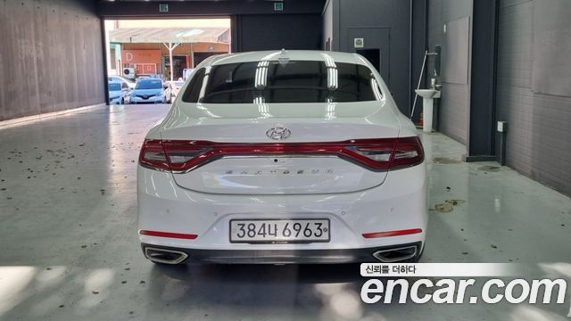 Hyundai Grandeur 2018 — photo 4
