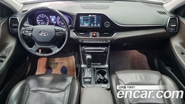 Hyundai Grandeur 2018 — photo 10