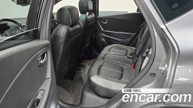Renault Korea QM3 2018 — photo 17
