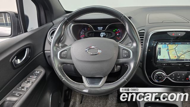 Renault Korea QM3 2018 — photo 19