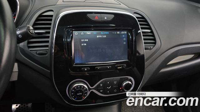 Renault Korea QM3 2018 — photo 22