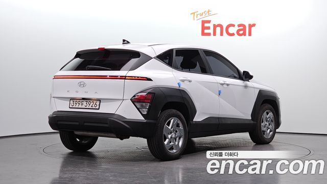 Hyundai Kona 2023 — photo 2