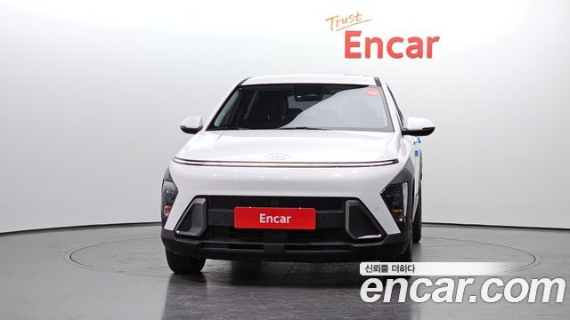 Hyundai Kona 2023 — photo 3