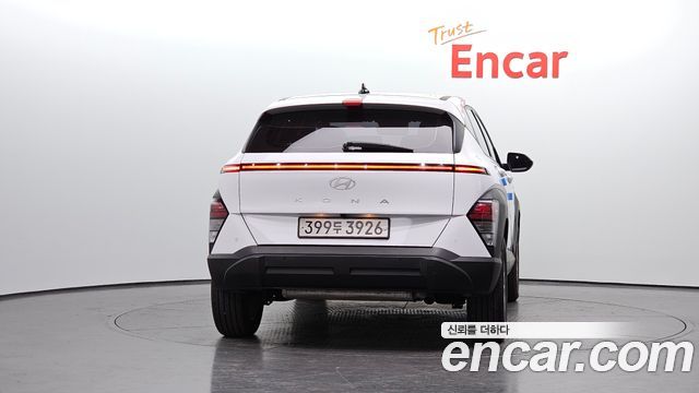 Hyundai Kona 2023 — photo 4