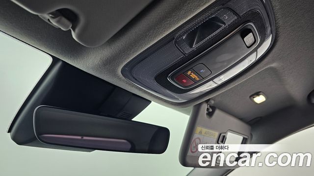 Hyundai Kona 2023 — photo 25