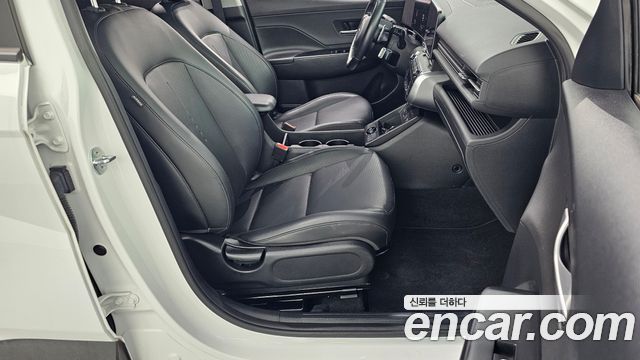 Hyundai Kona 2023 — photo 16