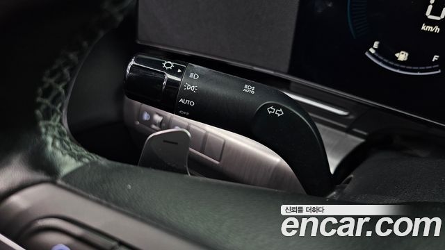 Hyundai Kona 2023 — photo 28