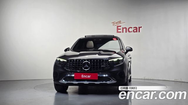 Mercedes-Benz GLC-Class 2025 — photo 3
