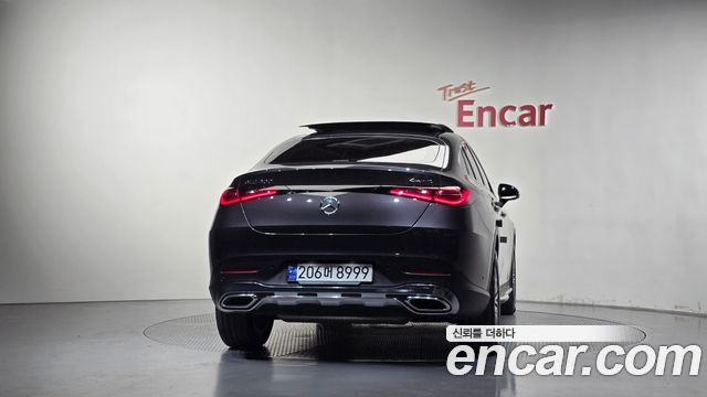 Mercedes-Benz GLC-Class 2025 — photo 4