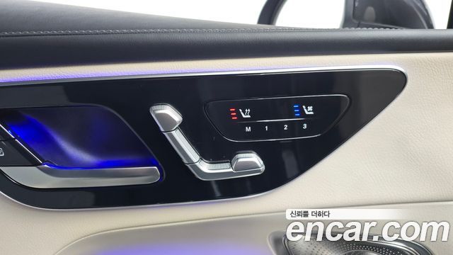 Mercedes-Benz GLC-Class 2025 — photo 26