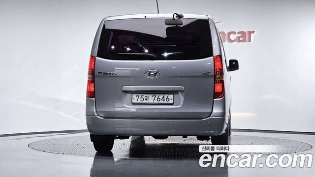 Hyundai Starex 2016 — photo 4