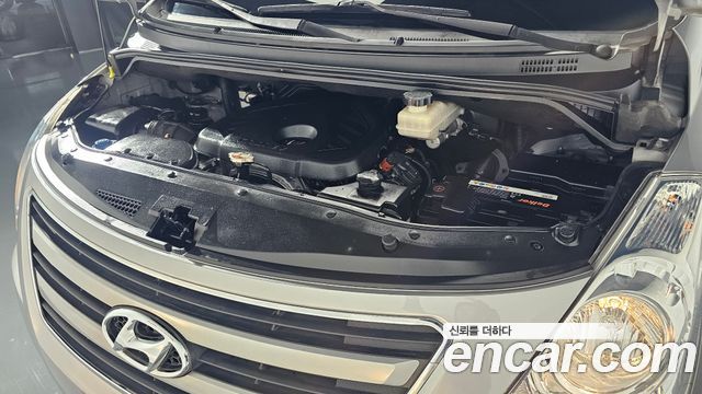 Hyundai Starex 2016 — photo 6