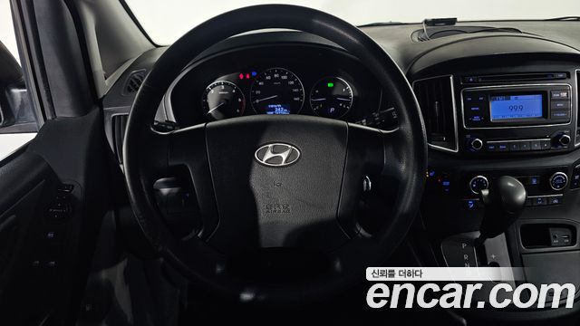 Hyundai Starex 2016 — photo 22