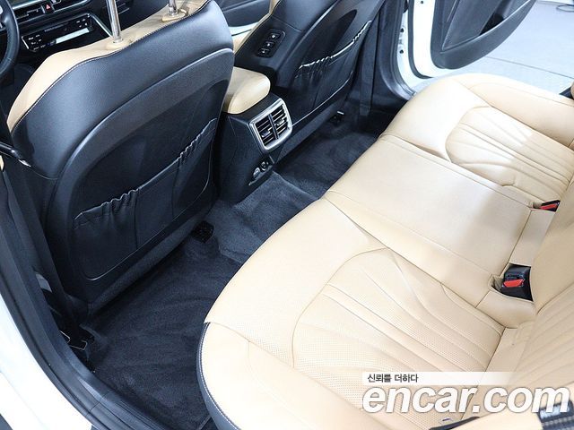 Kia K5 2022 — photo 15