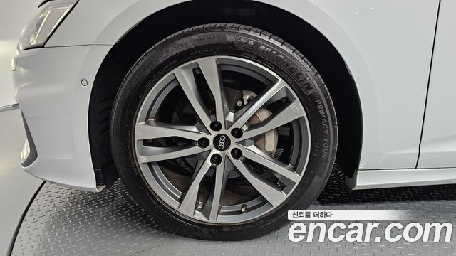 Audi A6 2021 — photo 5