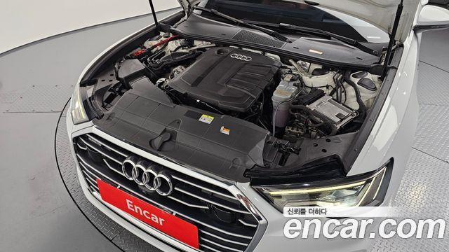 Audi A6 2021 — photo 6