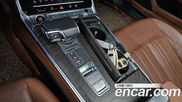Audi A6 2021 — photo 12