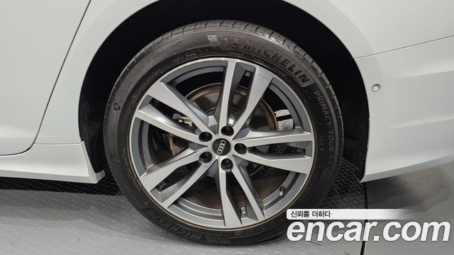 Audi A6 2021 — photo 7