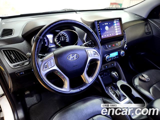 Hyundai Tucson 2014 — photo 17